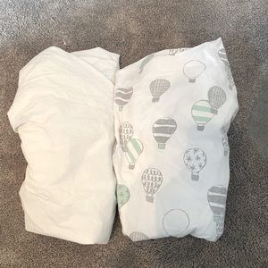 COPY - Set of two crib sheets